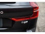 Volvo XC60 T8 Plug-in hybrid AWD Ultimate Dark | 2250 kg Trekgewicht| MY2026 nieuw model | Pano. dak | Stoelmassage | Donker Glas | 21 inch LM | Gelamineerde ramen |