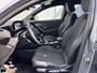Peugeot 208 GT 1.2 Turbo 100pk | DRAADLOOS APPLE CARPLAY / ANDROID AUTO | 360° CAMERA | ADAPTIVE CRUISE | 17" LM-VELGEN | LEDER/STOF | DODEHOEKBEW. | CLIMA | DAB+ | ISOFIX