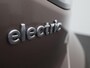 Hyundai Ioniq Comfort EV 38 kWh | Navigatie | Apple Carplay / Android Auto | Achteruitrijcamera | Voorstoelen Verwarmd | Infinity Audio | Virtual Cockpit | Cruise Control | Parkeersensoren | Climate Control | Warmtepomp | Lane Assistant | Lichtmetalen Velgen |