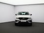 Volvo XC40 2.0 B4 Plus Dark / Trekhaak / Stoel+stuur+voorruitverwarming / Harman Kardon / Elektr. bedienb. stoelen