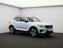 Volvo XC40 2.0 B4 Plus Dark / Trekhaak / Harman Kardon / Stoel + stuurverwarming / Elek. verstelbare stoelen / Adapt. cruise control / BLIS / Verwarmbare voorruit