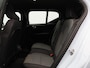 Volvo XC40 2.0 B4 Plus Dark / Trekhaak / Harman Kardon / Stoel + stuurverwarming / Elek. verstelbare stoelen / Adapt. cruise control / BLIS / Verwarmbare voorruit