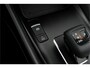 Nissan Qashqai Xtronic Business Premium Panoramadak Stoelverwarming 360 graden camera