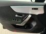 Mercedes-Benz A-klasse 180 AMG | Pano | Sfeerverl. | Virtual | Carplay | Cruise | Parkeersens. | NAP