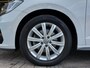 Volkswagen Touran 1.4 TSI 150pk DSG Highline Business R-Line 7-Persoons | Navi | Clima | Adap.Cruise | Led Koplampen | Pdc V+A+Camera | Licht+Regensensor | Privacy Glass | 17''lm