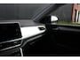 Volkswagen T-Roc 1.5 TSI Life Edition 150pk - ACC - LED - Navi - Stoelverwarming - Blind Spot - Virtual cockpit - Rijklaar
