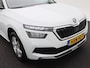 Skoda Kamiq 1.0 TSi 110 Pk Automaat Ambition | LED | Camera | Carplay | Parkeersensoren | Climate | Stoel Verwarming | Cruise | 16 Inch | 39.919 Km!!