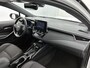 Toyota Corolla Touring Sports 1.8 Hybrid Dynamic Bi-Tone | Stoelverwarming | Elektrische achterklep | Navigatie | Apple CarPlay/Android Auto |