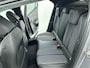 Peugeot 2008 1.2 PureTech Allure Pack 100pk | Climate Control | Airco | Navigatie | Cruise Control | Afneembare Trekhaak | LED Koplampen | Lichtmetalen Velgen 17" |