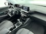 Peugeot 2008 1.2 PureTech Allure Pack 100pk | Climate Control | Airco | Navigatie | Cruise Control | Afneembare Trekhaak | LED Koplampen | Lichtmetalen Velgen 17" |