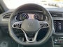 Volkswagen Tiguan 1.4 TSI eHybrid 245PK R-Line Business+ / Panoramadak / Zwenkbare Trekhaak / IQ LED / Elektrische Achterklep / 360 Camera / Stuur + Stoelverwarming **