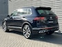 Volkswagen Tiguan 1.4 TSI eHybrid 245PK R-Line Business+ / Panoramadak / Zwenkbare Trekhaak / IQ LED / Elektrische Achterklep / 360 Camera / Stuur + Stoelverwarming **