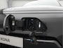 Hyundai Kona Electric Premium 65.4 kWh Volledig Elektrisch met Navigatie, Lederen bekleding en Stoelverwarming Uit voorraad leverbaar!