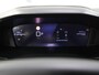 Peugeot 208 Hybrid 100PK e-DCS6 Allure | AppleCarplay/Android Auto | Camera | Parkeersensoren | FULL LED | Voorstoelen Verwarmd | Keyless | Climate Control | Adaptive Cruise Control | 16" LMV | Isofix | Privacy Glass |