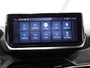 Peugeot 208 Hybrid 100PK e-DCS6 Allure | AppleCarplay/Android Auto | Camera | Parkeersensoren | FULL LED | Voorstoelen Verwarmd | Keyless | Climate Control | Adaptive Cruise Control | 16" LMV | Isofix | Privacy Glass |