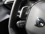 Peugeot 208 Hybrid 100PK e-DCS6 Allure | AppleCarplay/Android Auto | Camera | Parkeersensoren | FULL LED | Voorstoelen Verwarmd | Keyless | Climate Control | Adaptive Cruise Control | 16" LMV | Isofix | Privacy Glass |