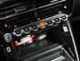 Peugeot 208 Hybrid 100PK e-DCS6 Allure | AppleCarplay/Android Auto | Camera | Parkeersensoren | FULL LED | Voorstoelen Verwarmd | Keyless | Climate Control | Adaptive Cruise Control | 16" LMV | Isofix | Privacy Glass |