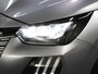 Peugeot 208 Hybrid 100PK e-DCS6 Allure | AppleCarplay/Android Auto | Camera | Parkeersensoren | FULL LED | Voorstoelen Verwarmd | Keyless | Climate Control | Adaptive Cruise Control | 16" LMV | Isofix | Privacy Glass |