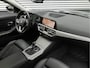 BMW 3-Serie Touring 330e xDrive - Panorama - ACC - Hifi - Sportstoelen - Stoelverwarming