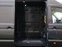 Volkswagen Crafter Bedrijfswagens 2.0 TDI L4H3 140PK Trendline | 3,99% FL Actie | Nieuw model | Airco | Cruise Control | PDC | Camera | Bijrijdersbank | Trekhaak |