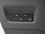 Volkswagen Crafter Bedrijfswagens 2.0 TDI L4H3 140PK Trendline | 3,99% FL Actie | Nieuw model | Airco | Cruise Control | PDC | Camera | Bijrijdersbank | Trekhaak |