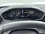 Peugeot 2008 1.2 Hybrid 136 Allure | Stoelverwarming | Adaptieve cruise control | Navigatie | Lage KM stand! |