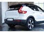 Volvo XC40 Recharge P8 AWD R-Design | Dealeronderhouden | Panoramadak | Stoelverwarming | Parkeersensoren achter | Parkeercamera | Adaptive cruise control | Warmtepomp | Adaptive cruise control | BLIS |