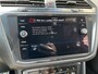 Volkswagen Tiguan 1.4 TSI eHybrid 2X R-Line / AUTOMAAT/ 245 PK/ APP-CONNECT/ STUUR+STOEL VERWARM./ ELEK. ACHTERKLEP/ PARK.SENSOR.V+A/ ACC/ DIGITAL DASH/ DODE HOEK/ KEYLESS/ NAVI/ DAB/ CLIMA/ LED/ ISOFIX