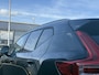 Volvo XC40 B4 AUT7 197PK Business Edition | Denim Blue | Moritz Leder Charcoal | 21 inch lichtmetalen velgen | Power Seats Pack | Climate Pack | Noodreservewiel | Extra getint glas | Harman Kardon audio