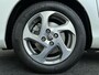 Toyota Yaris 1.5 Hybrid Trend l Rijklaar l LM-Velgen l Mistlampen voor l Camera