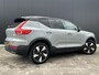 Volvo XC40 Single Motor Extened Range Core 82 kWh Zwart dak / Extra getint glas / All season banden