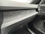 Volvo XC40 Single Motor Extened Range Core 82 kWh Zwart dak / Extra getint glas / All season banden