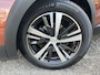 Peugeot 3008 1.2 PureTech Allure // LED // NAVI + CARPLAY // PANO/SCHUIFKANTELDAK // CAMERA // PDC V+A