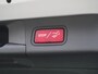 Mercedes-Benz B-klasse 250 e AMG | Trekhaak | Sfeerverlichting | 19" Multispaaks wielen | Achteruitrij Camera | Night Pakket |