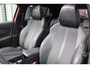 Peugeot e-2008 EV 50kWh *GT* | 3-Fase | Schuifdak | Camera | Carplay | Navigatie | Stoelverwarming | Cruise & Climate Control |