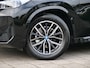 BMW iX1 eDrive20 67 kWh 204 Pk M-sport pakket Pano-dak / Trekhaak / DAB / Navi / Apple Carplay