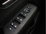 Hyundai Kona Electric Premium 65.4 kWh Volledig Elektrisch met Navigatie, Lederen bekleding en Stoelverwarming Uit voorraad leverbaar!