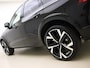 Volvo XC60 T8 455pk AWD Ultra Black Edition / Luchtvering / Bowers en Wilkins audio / 22'' velgen / Gelaagd glas / Alarm klasse 3 /