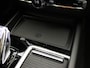 Volvo XC60 T8 455pk AWD Ultra Black Edition / Luchtvering / Bowers en Wilkins audio / 22'' velgen / Gelaagd glas / Alarm klasse 3 /