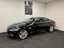 Jaguar XF 3.0D S // Veel opties met weinig km