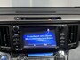 Toyota RAV4 2.5 Hybrid AWD Executive | Trekhaak | BSM| Leer | All season banden | Dealer onderhouden |