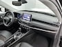 Jeep Compass 4xe Plug-in Hybrid Electric Overland 240pkAutomaat | Navigatie | Airco | Climate Control | Adaptieve Cruise Control | Rondomzicht Camera | Dodehoek Detectie | Parkeersensoren Voor + Achter | Elektrisch Bedienbare Achterklep | LED Koplampen | keyless Entry\Start | lichtmetalen velgen 17" | Apple Carplay/Android Auto |