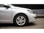 Peugeot 308 SW 1.2 PureTech Blue Lease Executive-NW Riem-Panorama-Cruise