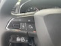 SEAT Arona 1.0 TSI 95pk Style Business Intense / Zwart Dak / Navigatie / Camera / Climate Control / 16" LMV