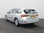 Skoda Octavia Combi 1.0 e-TSI Business Edition 110 PK | Automaat | Trekhaak | LED Koplampen | Navigatie | Climate Control | Adaptive Cruise Control | Travel pakket | Apple Carplay/Android Auto | Elektrische achterklep | Parkeersensoren | Lichtmetalen velgen |