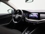 Skoda Octavia Combi 1.0 e-TSI Business Edition 110 PK | Automaat | Trekhaak | LED Koplampen | Navigatie | Climate Control | Adaptive Cruise Control | Travel pakket | Apple Carplay/Android Auto | Elektrische achterklep | Parkeersensoren | Lichtmetalen velgen |