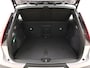 Volvo EX40 Extended Range Plus / Harman en Kardon audio / Stoel/- en stuurverwarming / Elektrische achterklep / Camera /