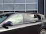 Voyah Free 4WD 106 kWh | Black Line | Panoramadak | Luchtvering | 360° camera | Massage stoelen | Dynaudio | Adaptieve cruise control | Smartphone integratie | Keyless entry | Elektrische achterklep