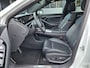 Voyah Free 4WD 106 kWh | Black Line | Panoramadak | Trekhaak | Luchtvering | 360° camera | Massage stoelen | Dynaudio | Adaptieve cruise control | Smartphone integratie | Keyless entry | Elektrische achterklep