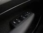 Volvo EC40 Extended Range Plus Black Edition / Nubuck bekleding / Harman en Kardon audio / Elektr. achterklep / Camera / Getint glas /